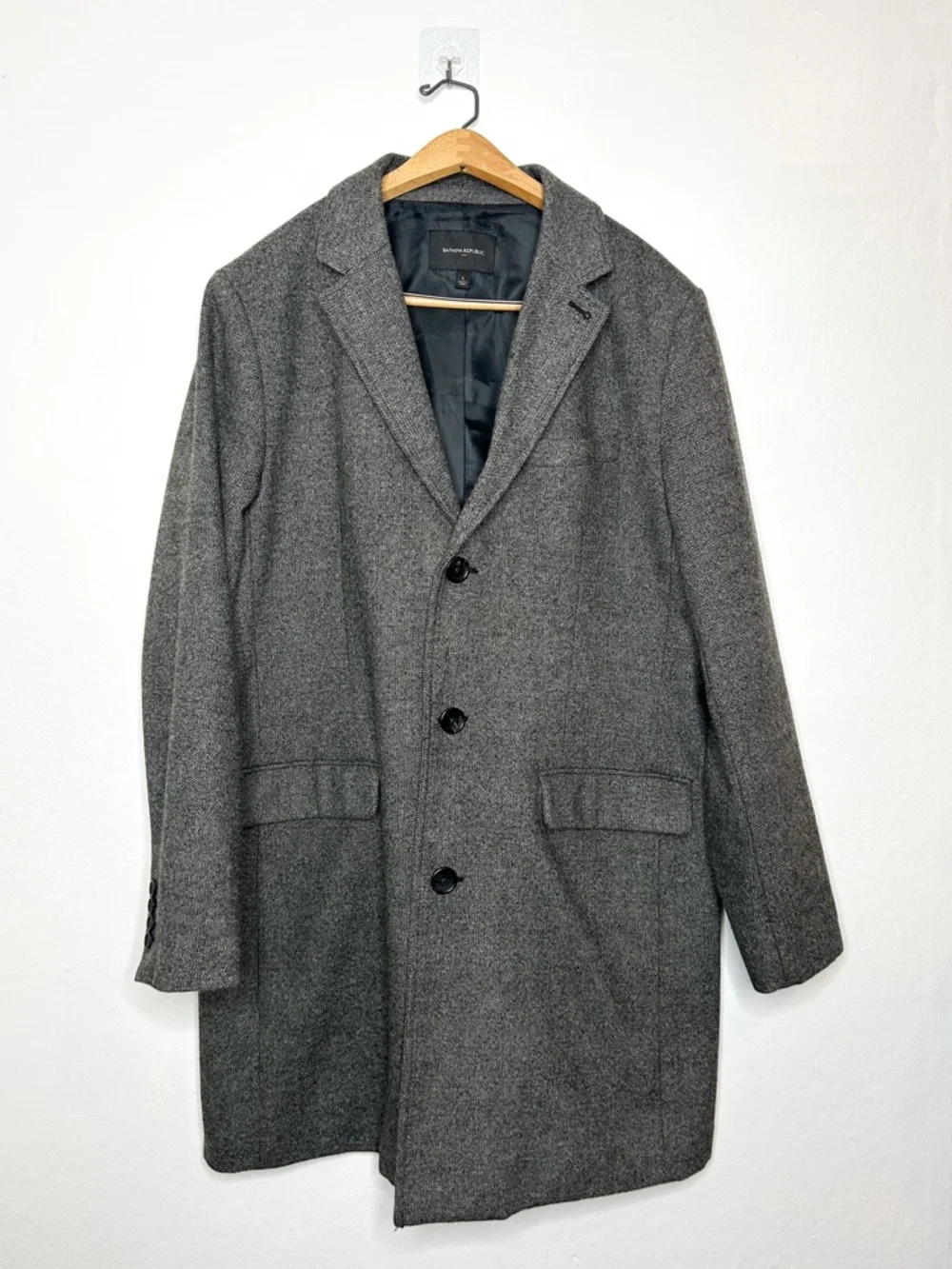 Banana Republic Mens Herringbone Wool Blend Overcoat Neutral Grey Large L